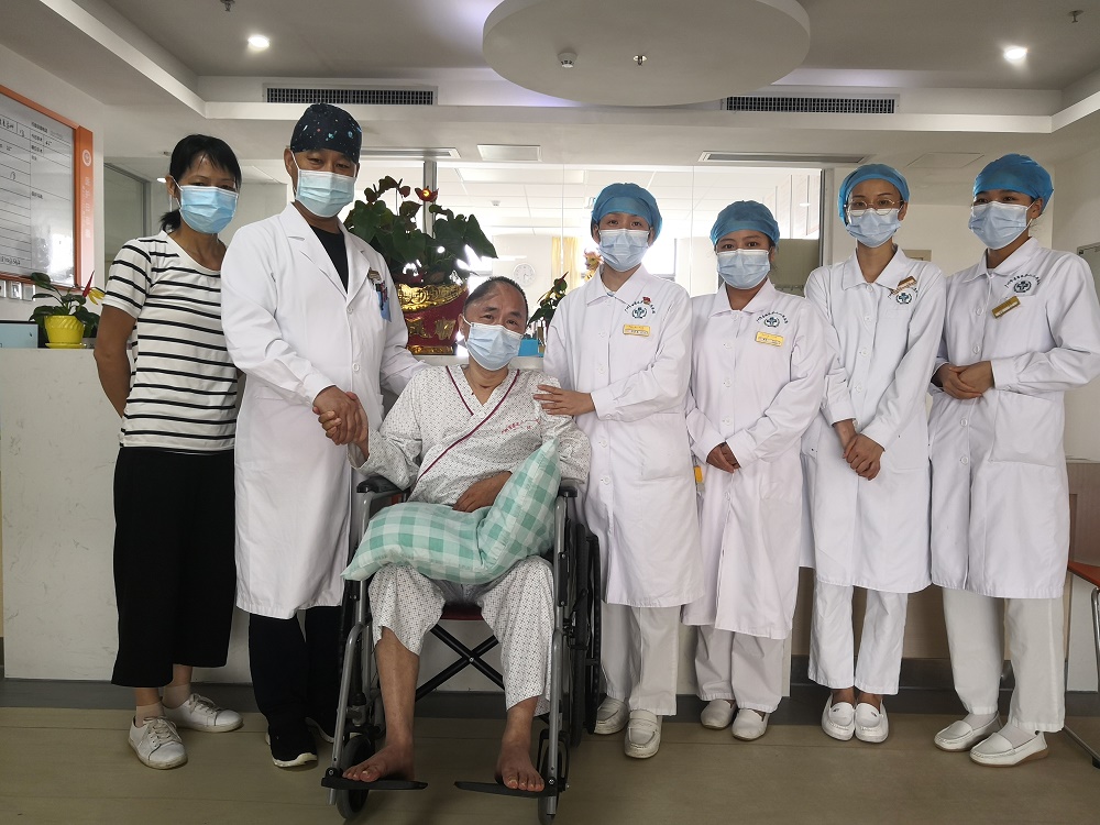 险 脑出血险成植物人 赞 番禺二院多学科联动化险为夷